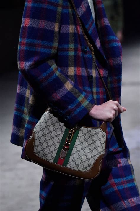 mannelijke modellen bij gucci|gucci women's fashion shows.